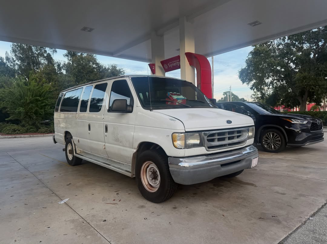 In just a few short days I’ll have made 32 trips around the sun happy early birthday to me can’t wait to rattle can this mf camo and make memories every biker dad Needs a Lamborghini pannel wagon saphireee blue! From All that poppin n yoppin to skeetin n yeetin ole son I can fit 15 butt naked hoes and a deer in the back